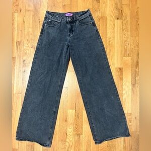 Edikted Raelynn Washed Low Rose Baggy Jeans